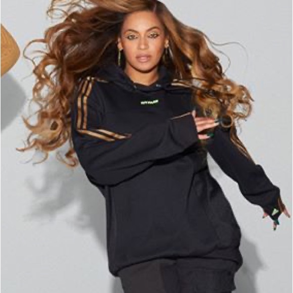IVY PARK Other - Adidas x Ivy Park Black Sweater Unisex 2XL runs Big